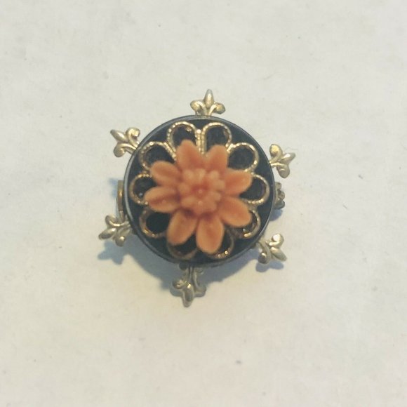 Vintage 3D Plastic Single Pink Flower Very Small Brooch Black Gold Tone - Picture 2 of 12